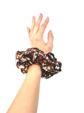 Load image into Gallery viewer, XL Scrunchie Thanksgiving